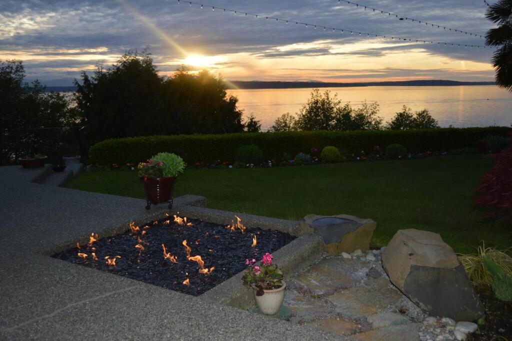 1-Bedroom Seaview Guesthouse On Seattle Luxury Estate With Views Of Olympic Mountains المظهر الخارجي الصورة