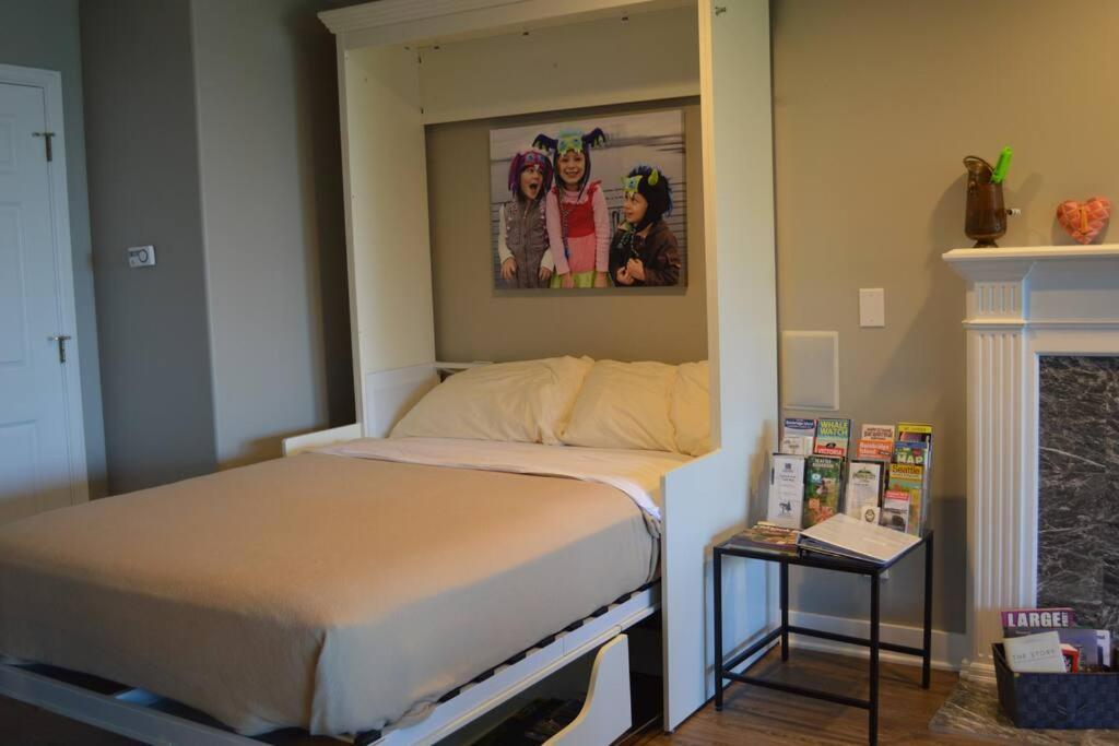 1-Bedroom Seaview Guesthouse On Seattle Luxury Estate With Views Of Olympic Mountains المظهر الخارجي الصورة